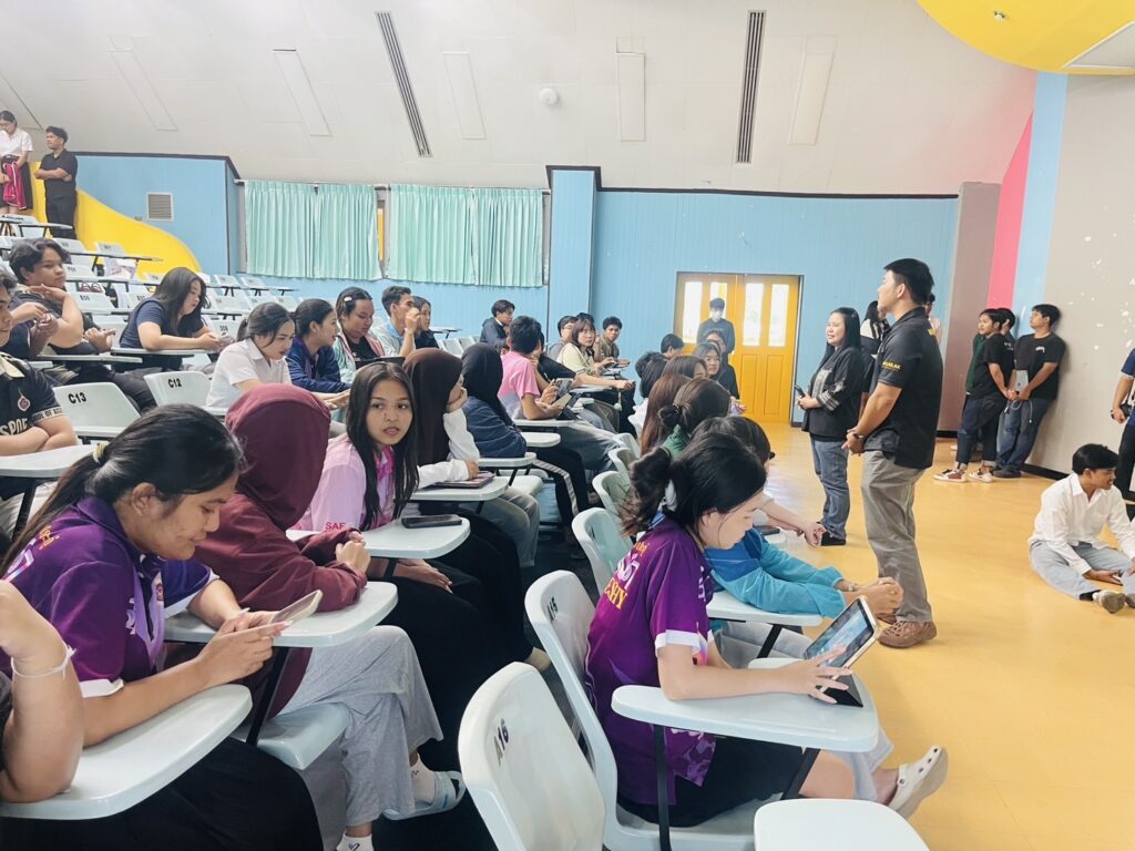 สำนักวิชาพบนักศึกษา