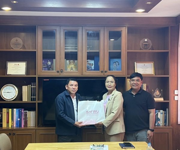 บันทึกเทปรายการวิทยุ FM 93.5