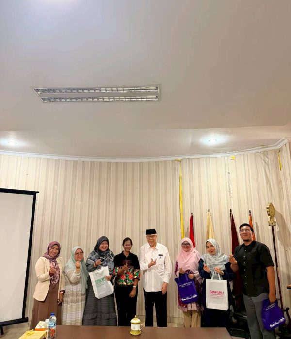 รศ.ดร.พจมาลย์ บรรยายงานประชุมนานาชาติ